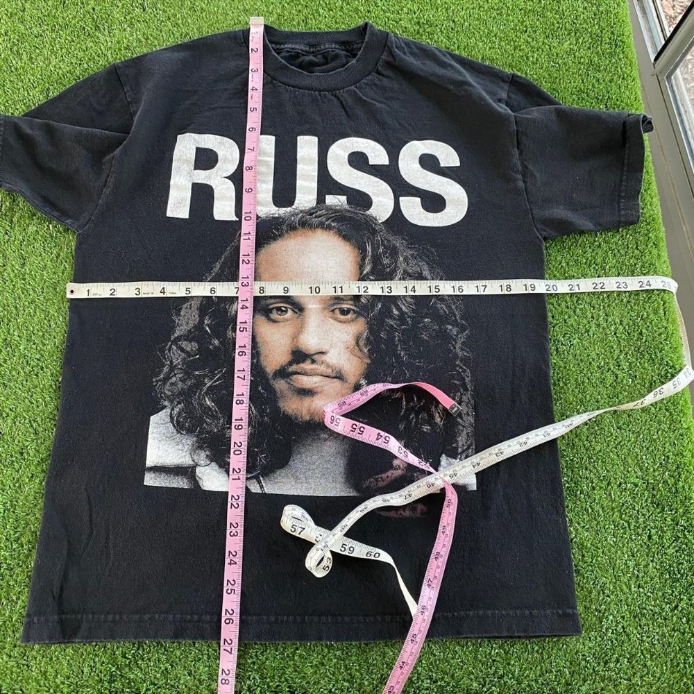 RUSS RAP TOUR TEE - Picture 8 of 8